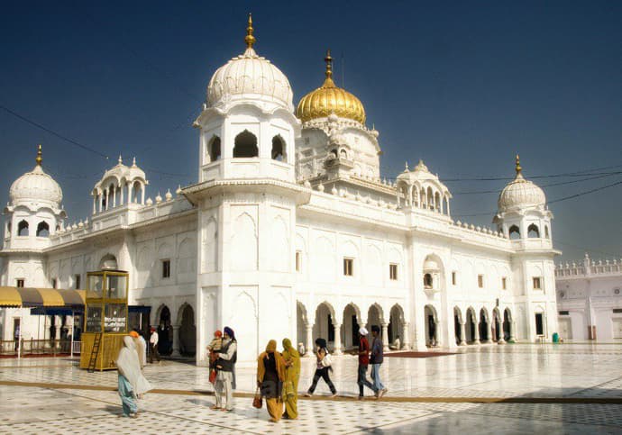 Delhi to Patiala Taxi - ModgillTravels Cab Booking